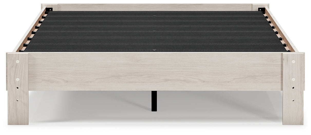 Socalle Platform Bed