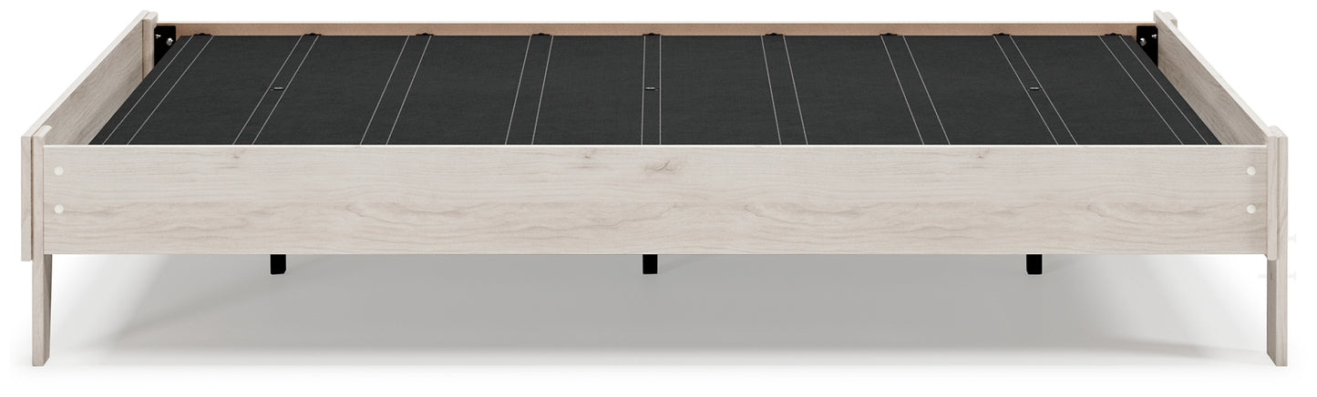 Socalle Platform Bed