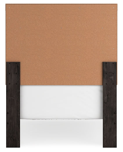Belachime Panel Bed