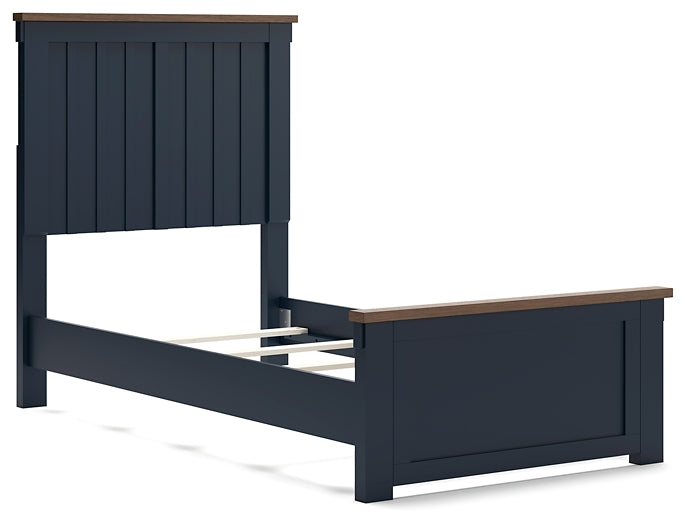 Landocken Panel Bed