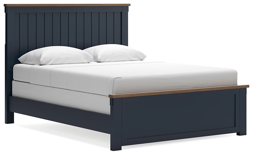 Landocken Panel Bed