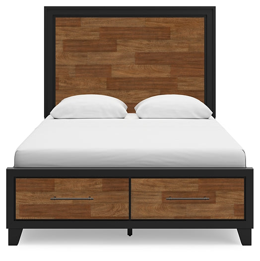 Kraeburn Panel Storage Bed