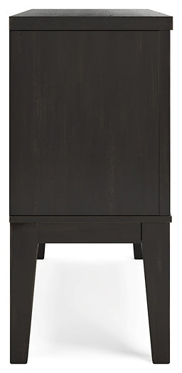 Galliden Dining Room Server