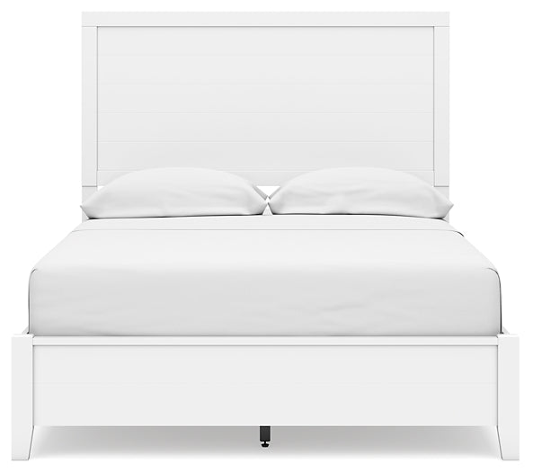 Binterglen Full Panel Bed with Dresser