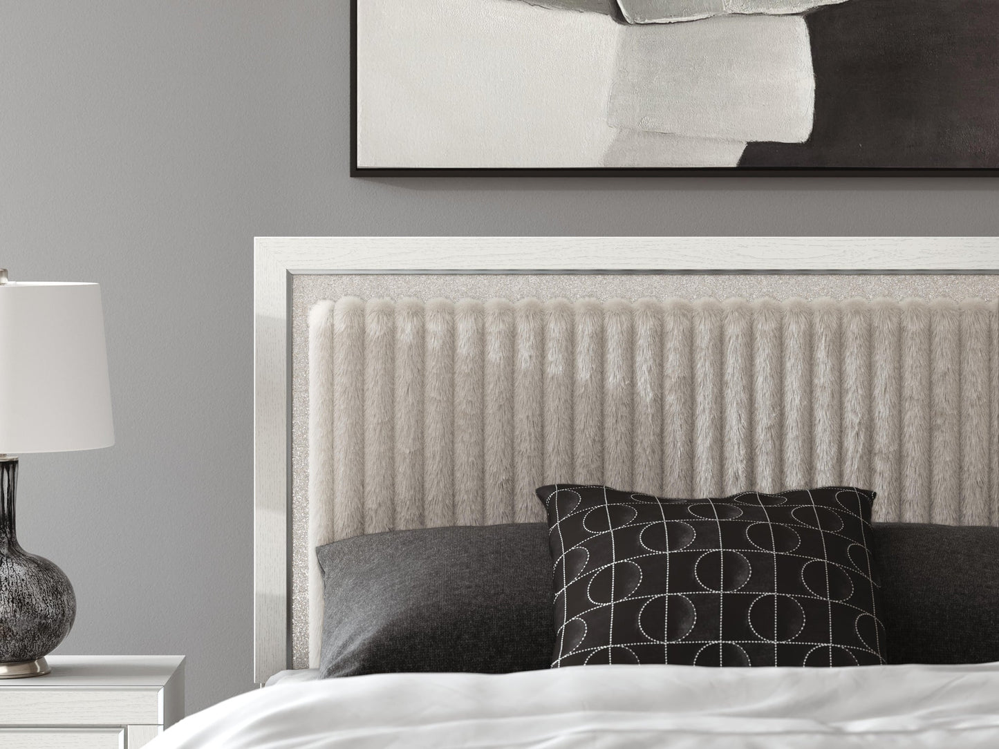 Zuraleus Queen Upholstered Panel Bed