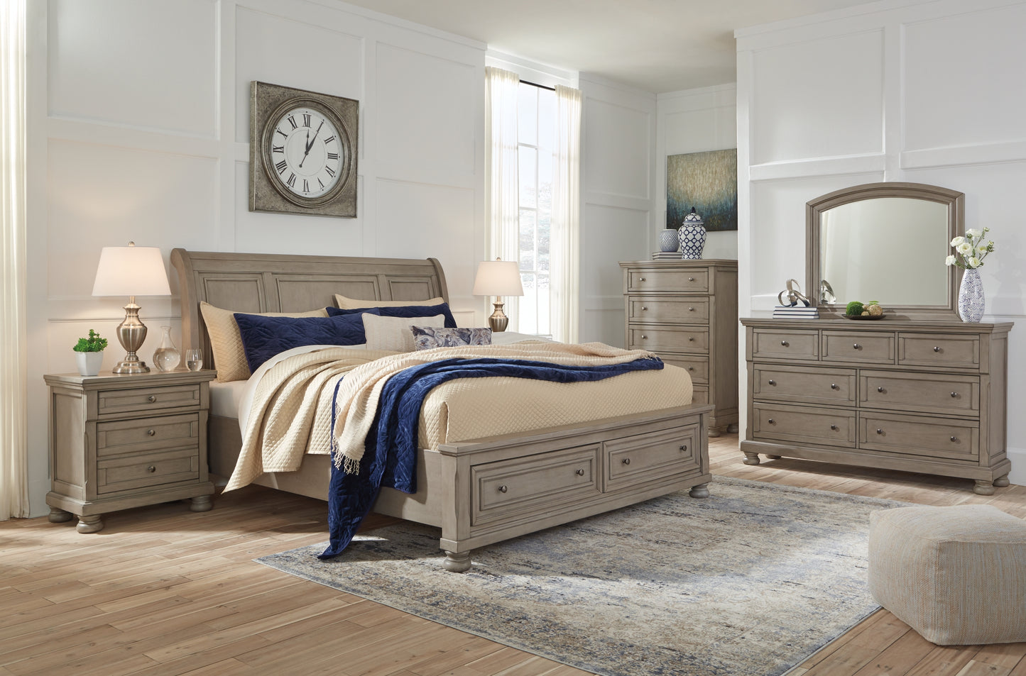 Lettner King Sleigh Bed with 2 Storage Drawers with Dresser